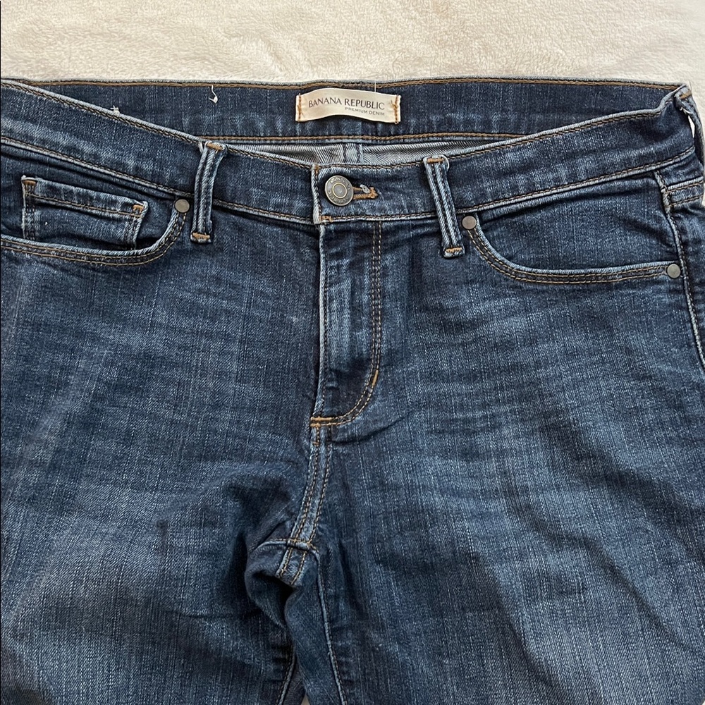 Banana Republic women’s Dark Blue Slim Jeans